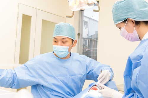 経験豊富な専門医による手術